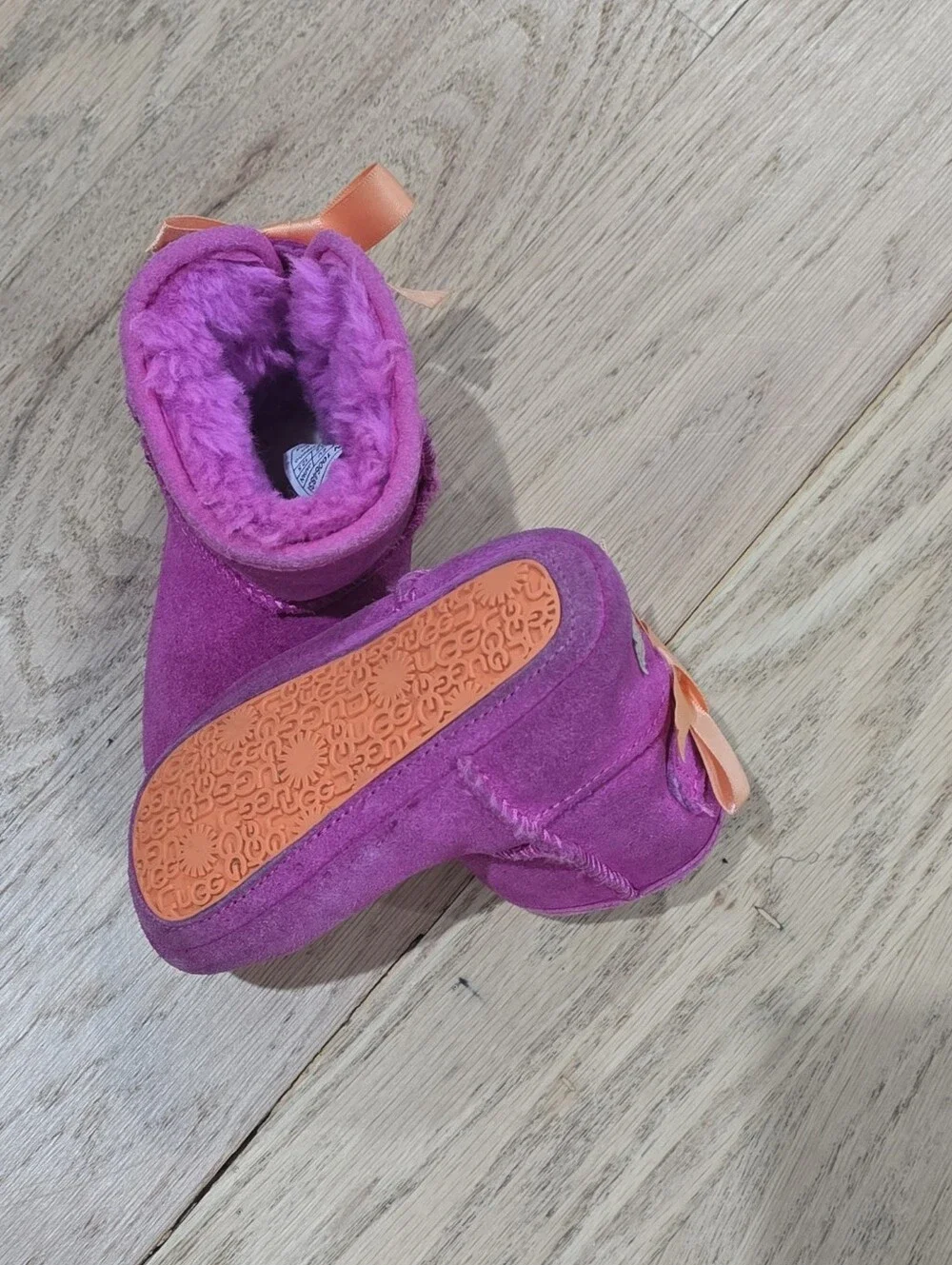 UGG Jesse Bow Pink Suede Orange Satin Bow Infant Booties Size 4/5